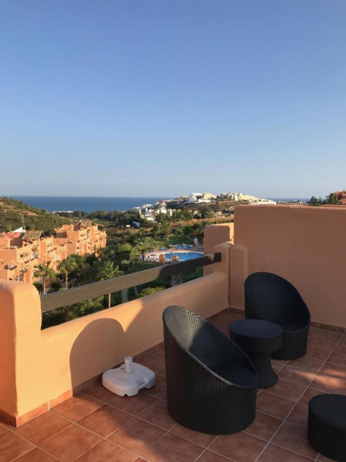 דירות Penthouse, Casares Del Sol, Malaga מראה חיצוני תמונה